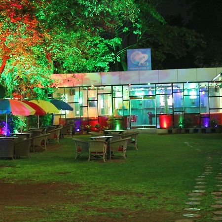 Gardeenia Comfortes Suites Kammasandra Buitenkant foto